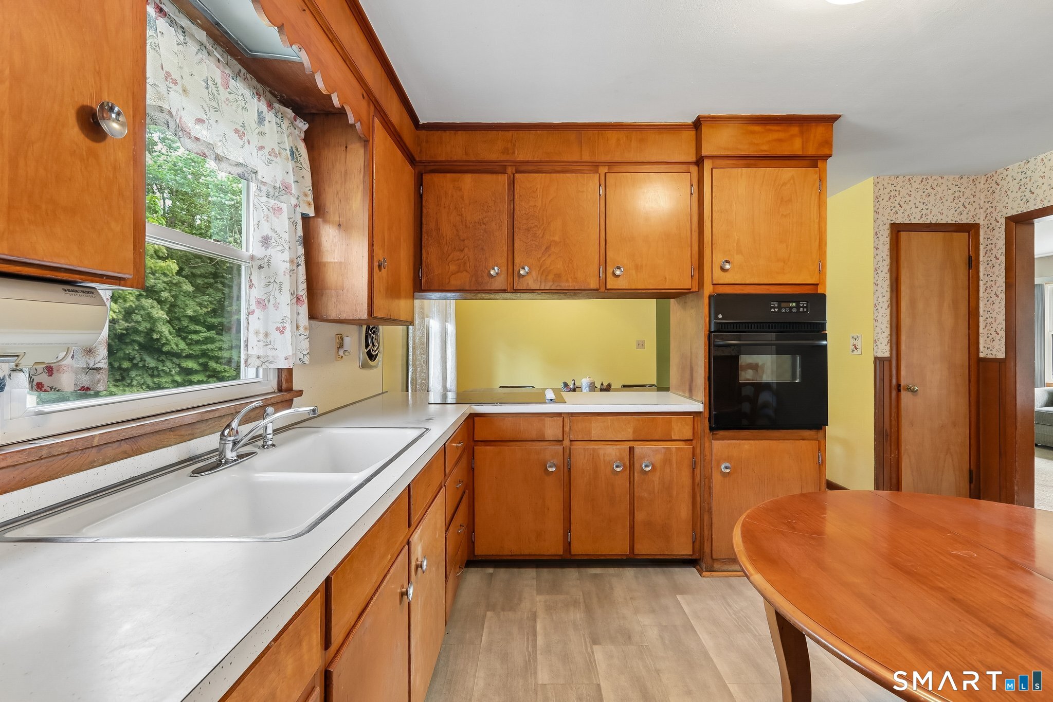 31 Jeanette Road Danbury CT 06811