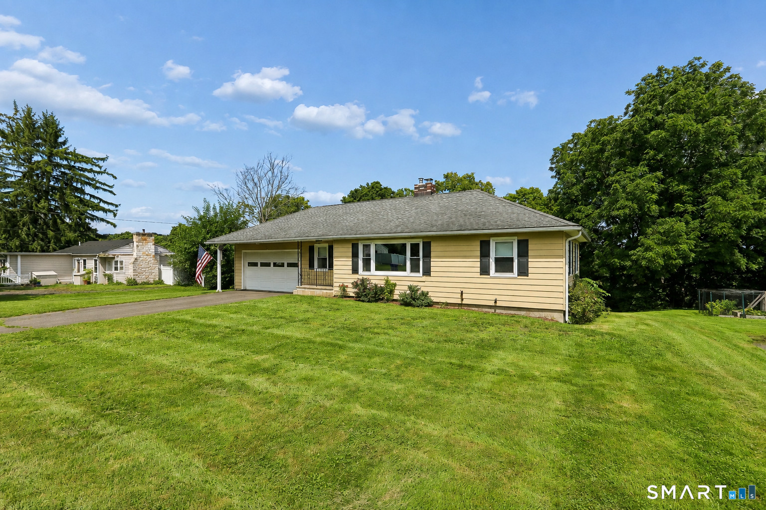 31 Jeanette Road Danbury CT 06811