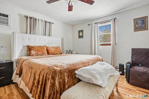 7 Newport Drive Waterbury CT 06705