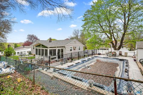 7 Newport Drive Waterbury CT 06705