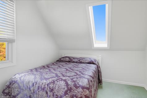 31 Lake Shore Boulevard Stafford CT 06076