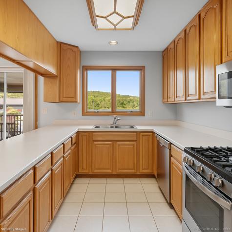 31 Lake Shore Boulevard Stafford CT 06076