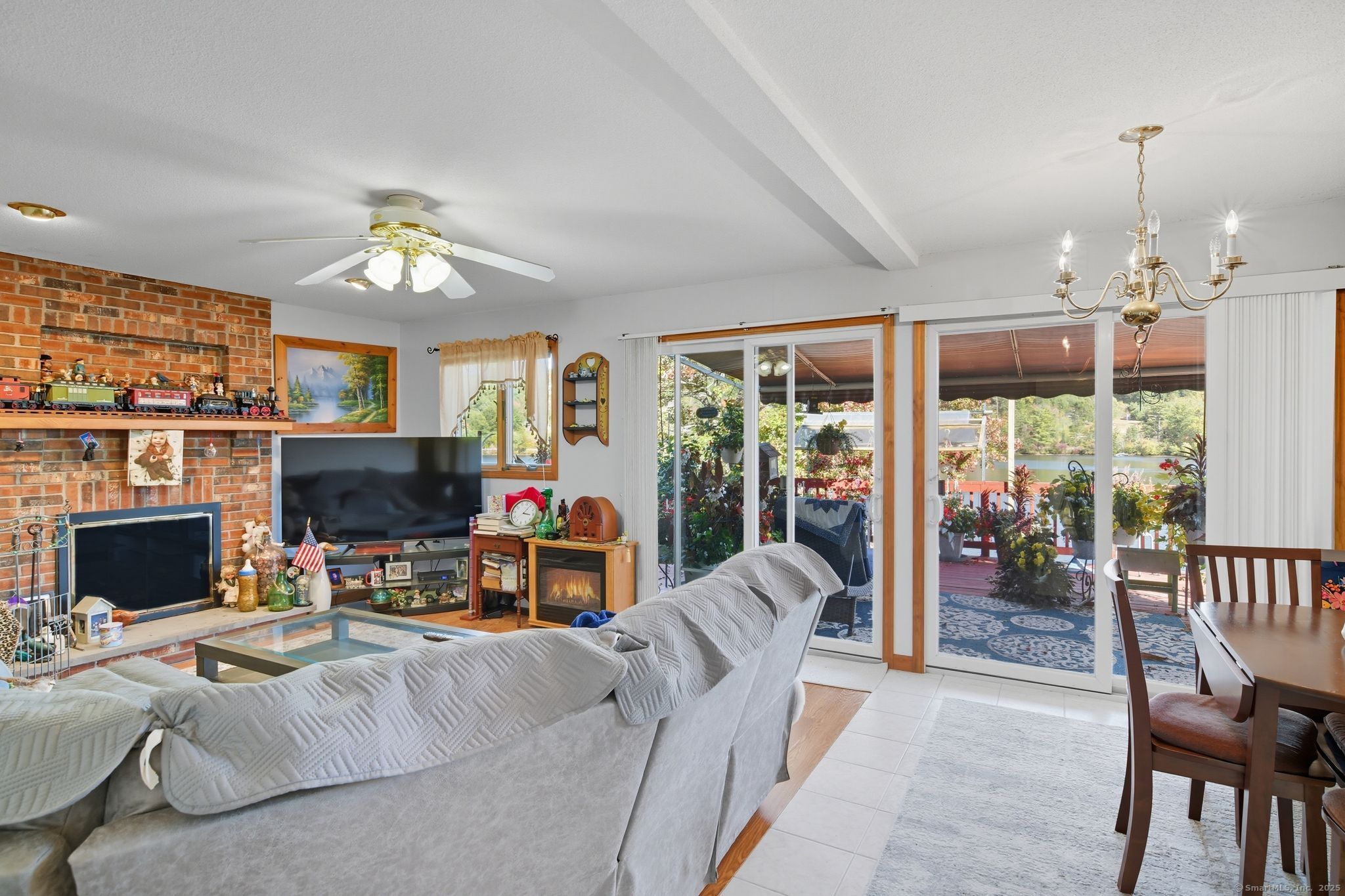 31 Lake Shore Boulevard Stafford CT 06076