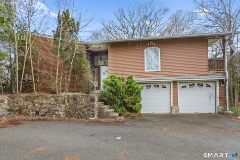 34 Farm Hill Road Ridgefield CT 06877
