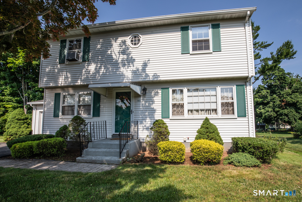 153 Fiesta Heights Meriden CT 06451