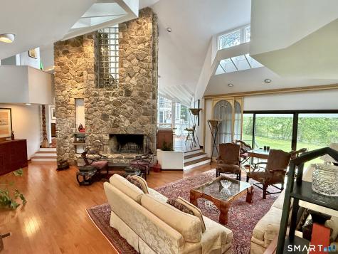 9 Morehouse Lane Norwalk CT 06850