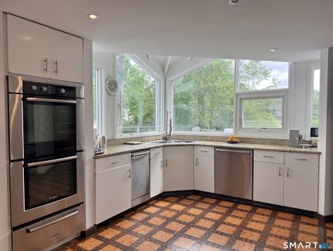 9 Morehouse Lane Norwalk CT 06850