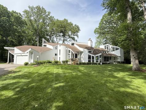9 Morehouse Lane Norwalk CT 06850