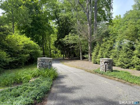 9 Morehouse Lane Norwalk CT 06850