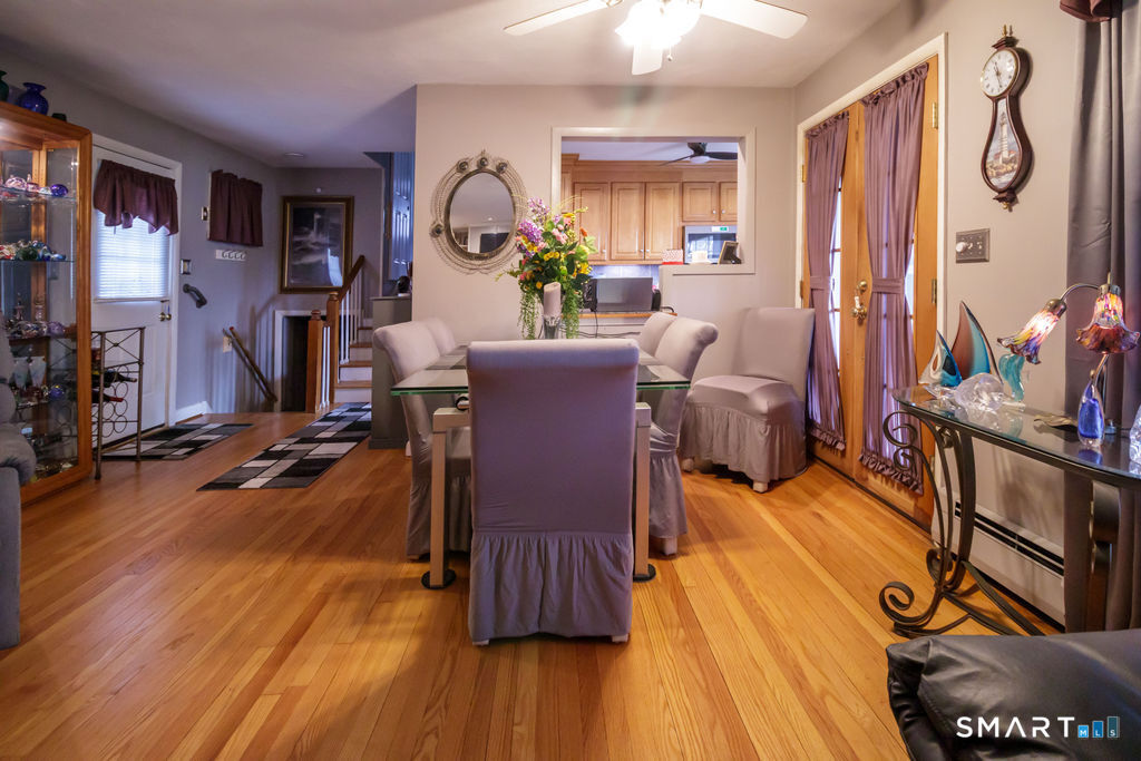 27 Maiden Lane Plainville CT 06062
