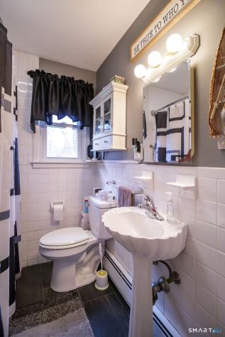 27 Maiden Lane Plainville CT 06062