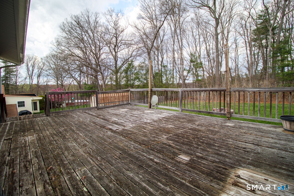 27 Maiden Lane Plainville CT 06062