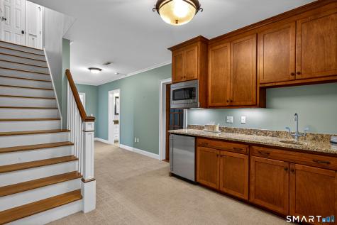 55 Old Stone Crossing West Hartford CT 06117