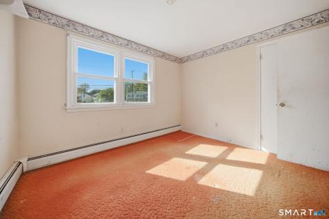 218 Woodland Avenue Bloomfield CT 06002