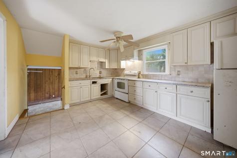 218 Woodland Avenue Bloomfield CT 06002