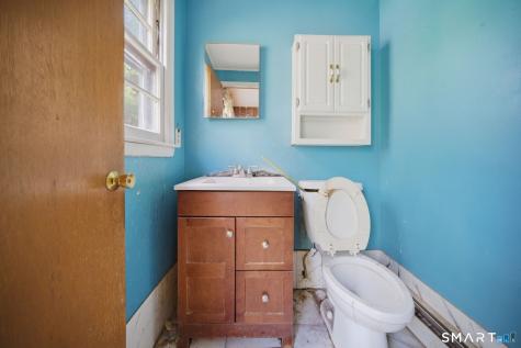 218 Woodland Avenue Bloomfield CT 06002