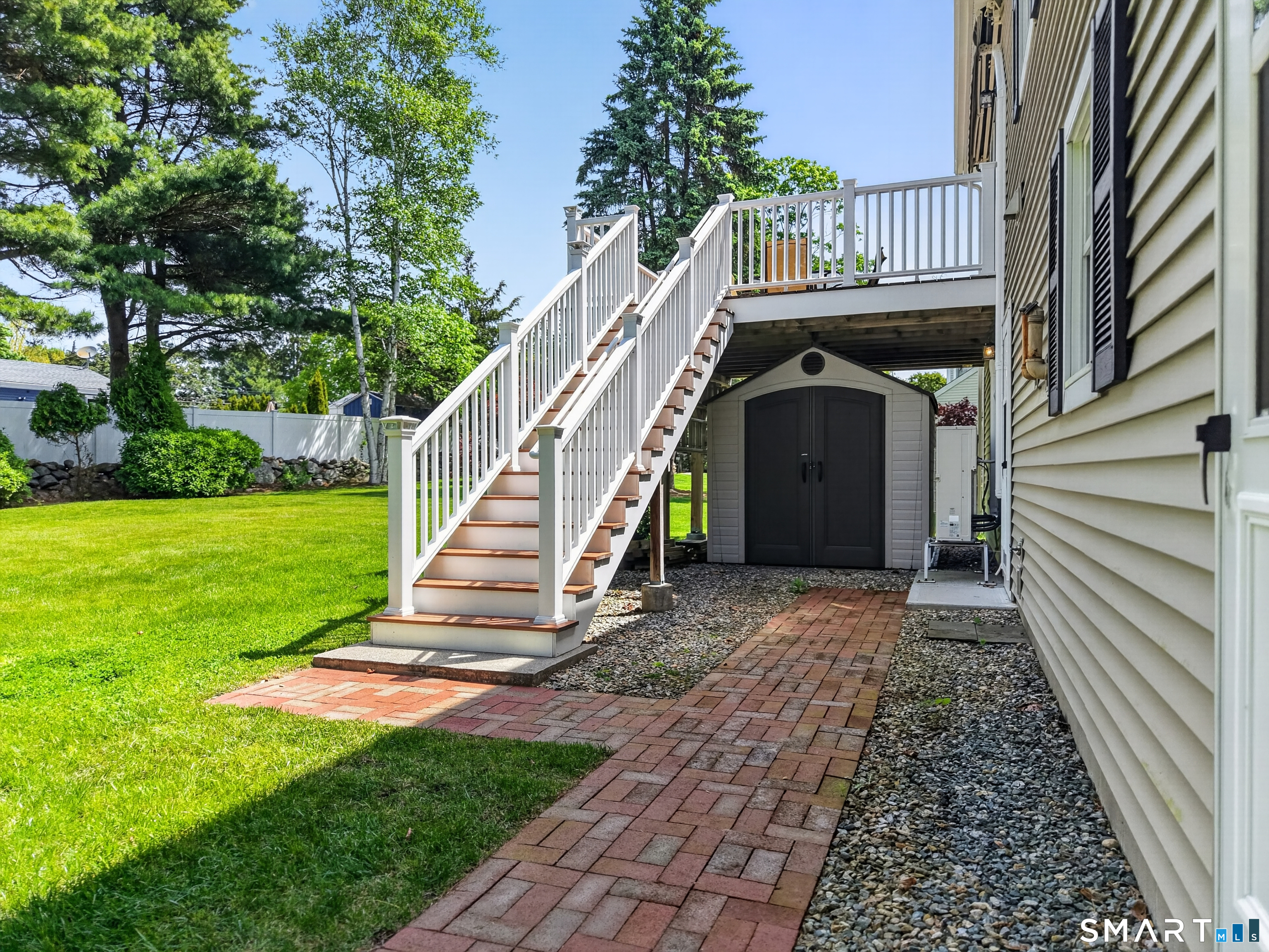 35 Bruggeman Place Stonington CT 06355