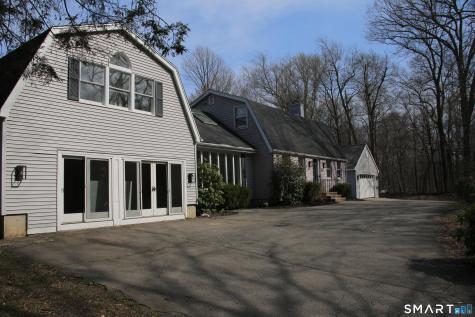 16 Diana Drive Woodbridge CT 06525