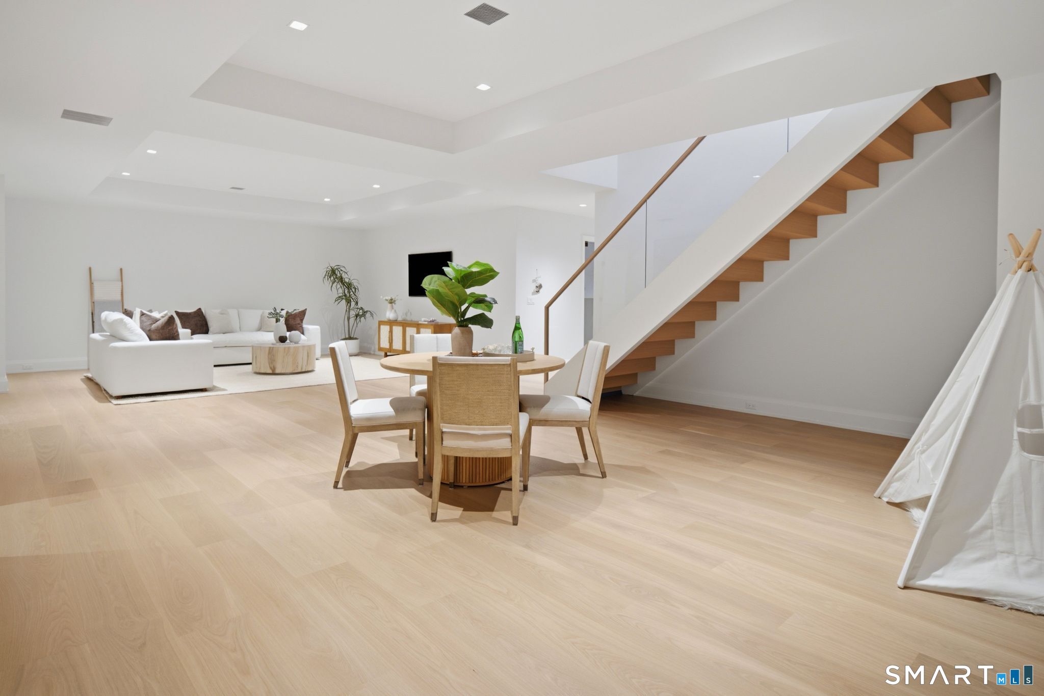 10 Beltas Farm Lane Westport CT 06880