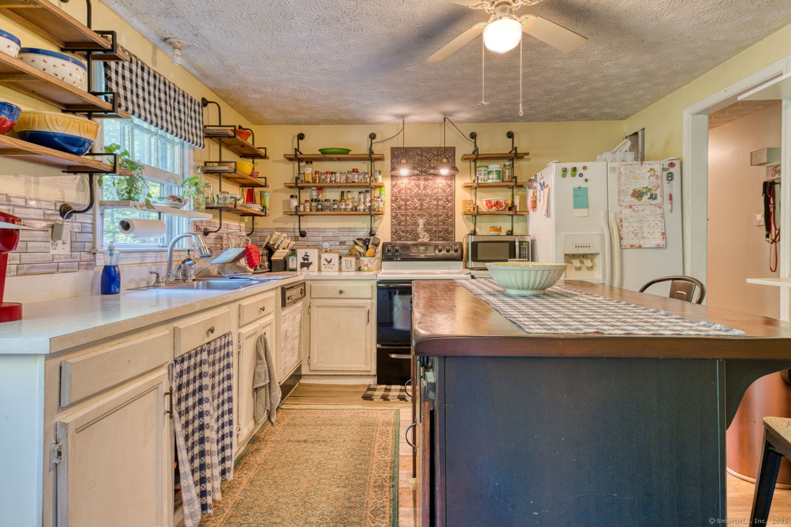 25 Ridgewood Road Willington CT 06279