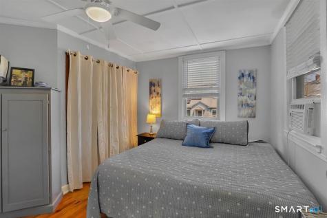 4 Crown Street Middletown CT 06457
