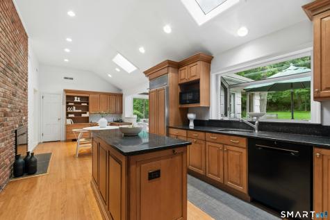 69 Brookhollow Lane Stamford CT 06902