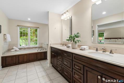 69 Brookhollow Lane Stamford CT 06902