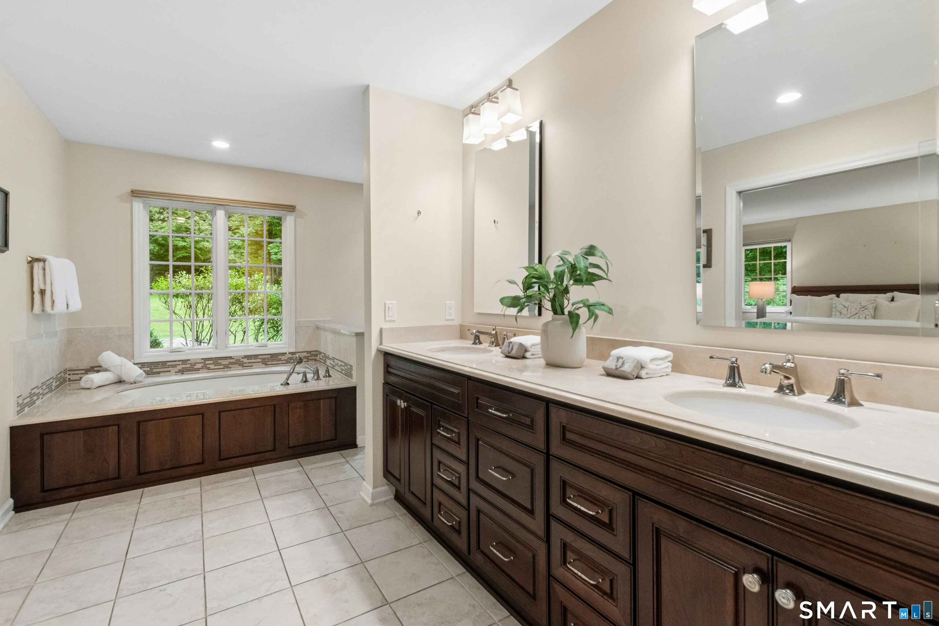 69 Brookhollow Lane Stamford CT 06902