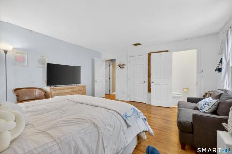 123A Peaceable Street Redding CT 06896