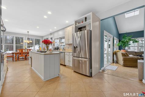 123A Peaceable Street Redding CT 06896