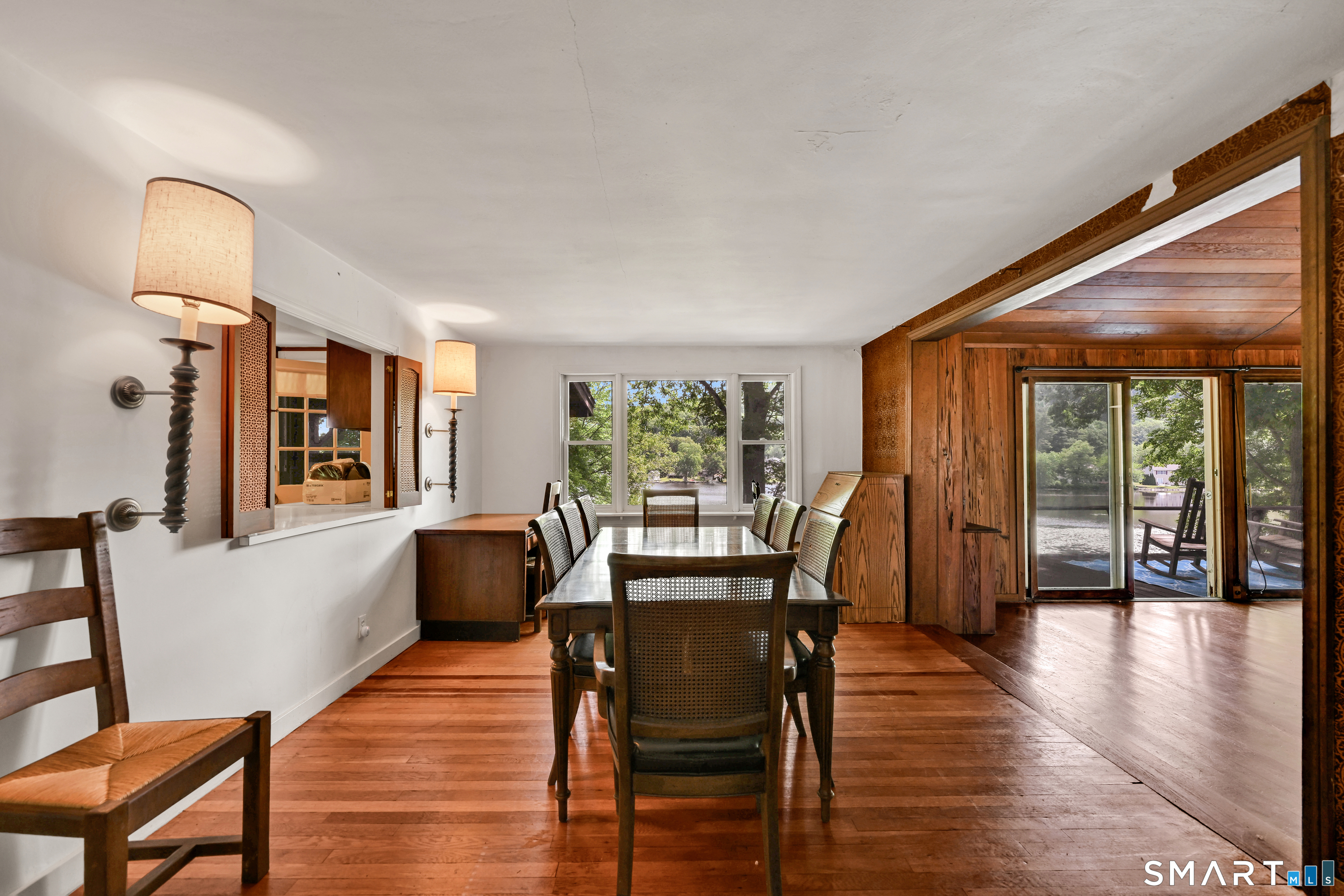 45 Lakeview Boulevard Avon CT 06001