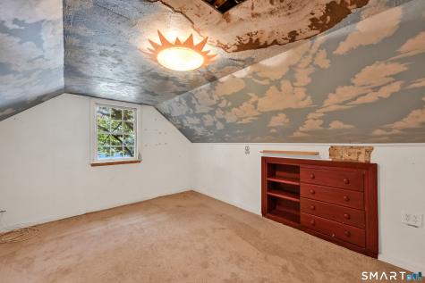 45 Lakeview Boulevard Avon CT 06001