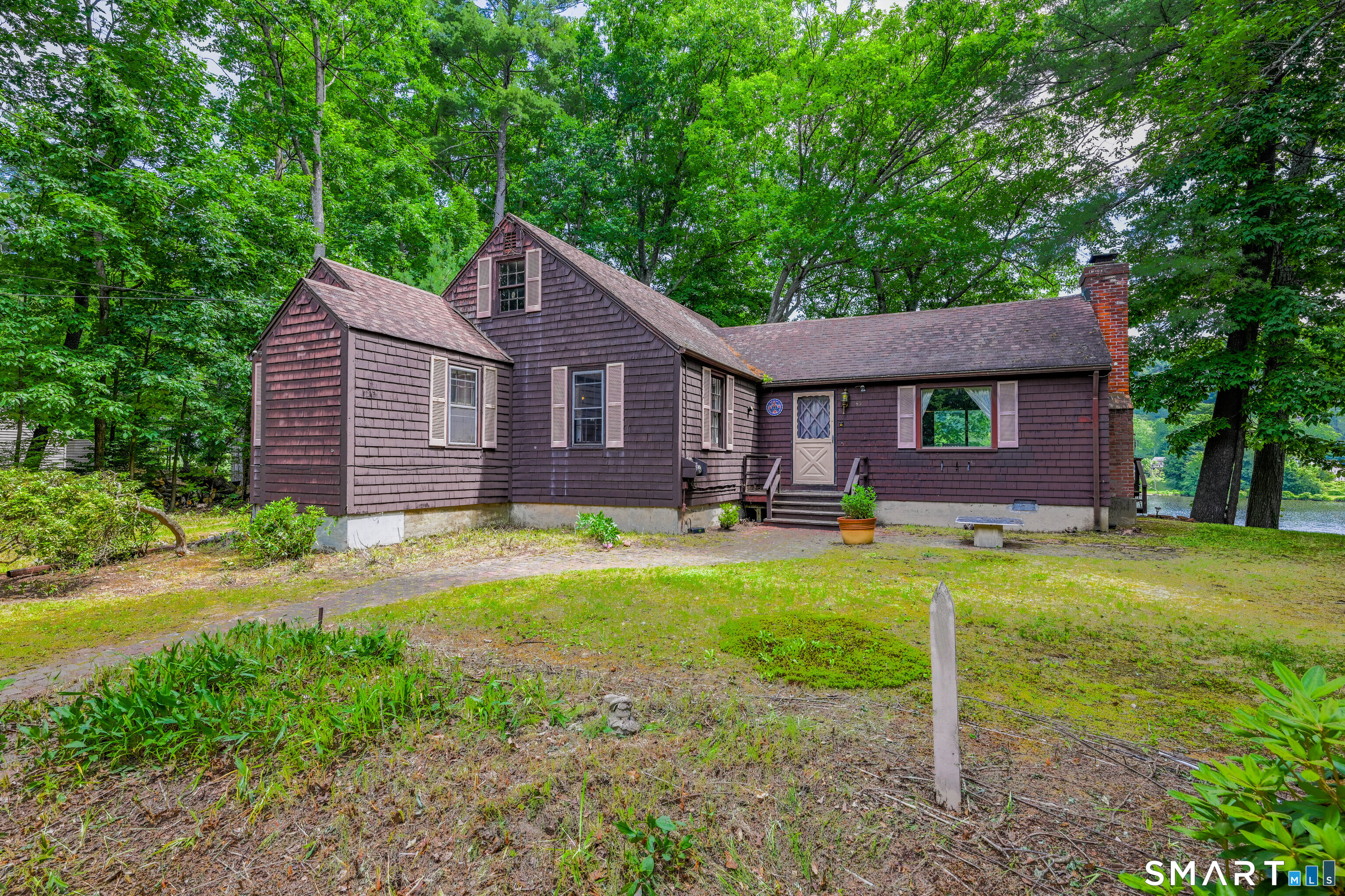 45 Lakeview Boulevard Avon CT 06001