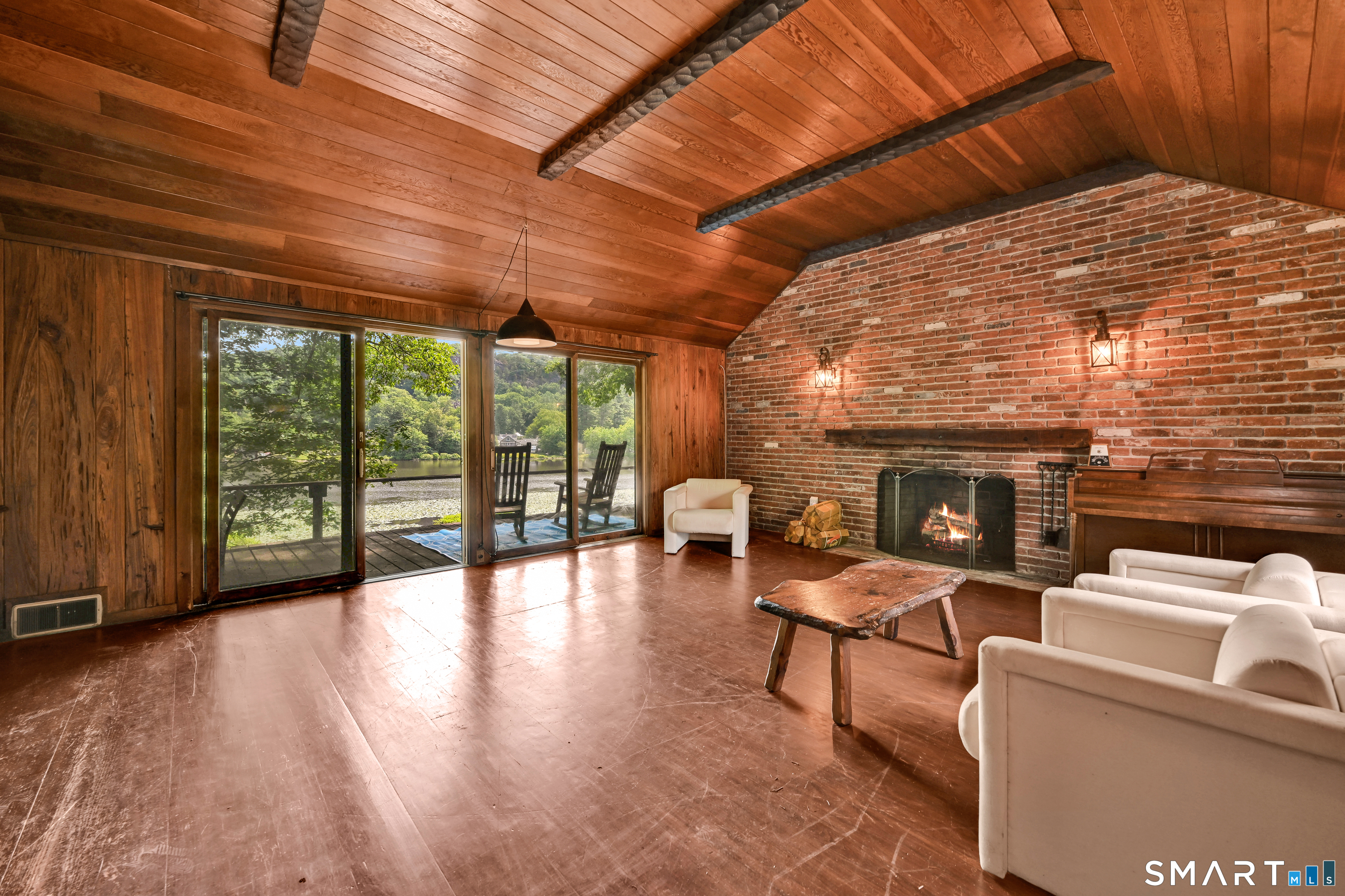 45 Lakeview Boulevard Avon CT 06001