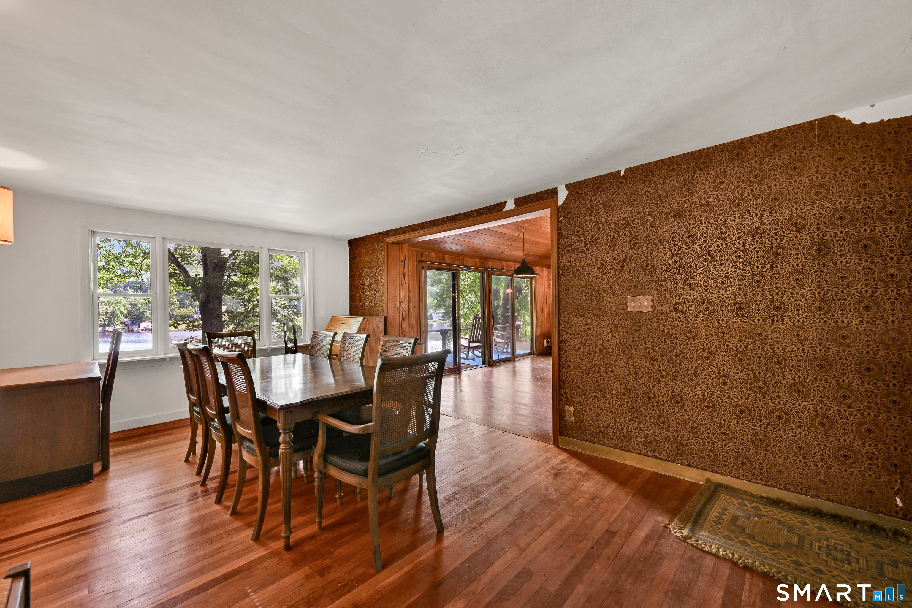 45 Lakeview Boulevard Avon CT 06001