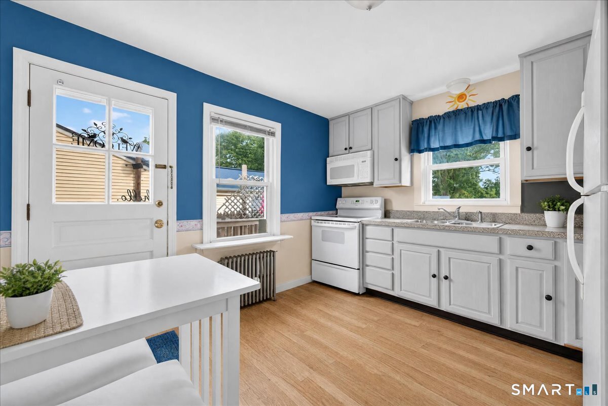 16 Roseleah Drive Waterford CT 06385