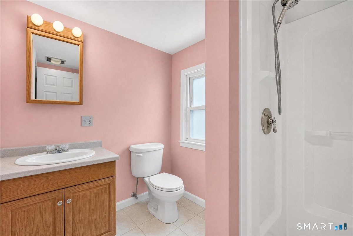 16 Roseleah Drive Waterford CT 06385