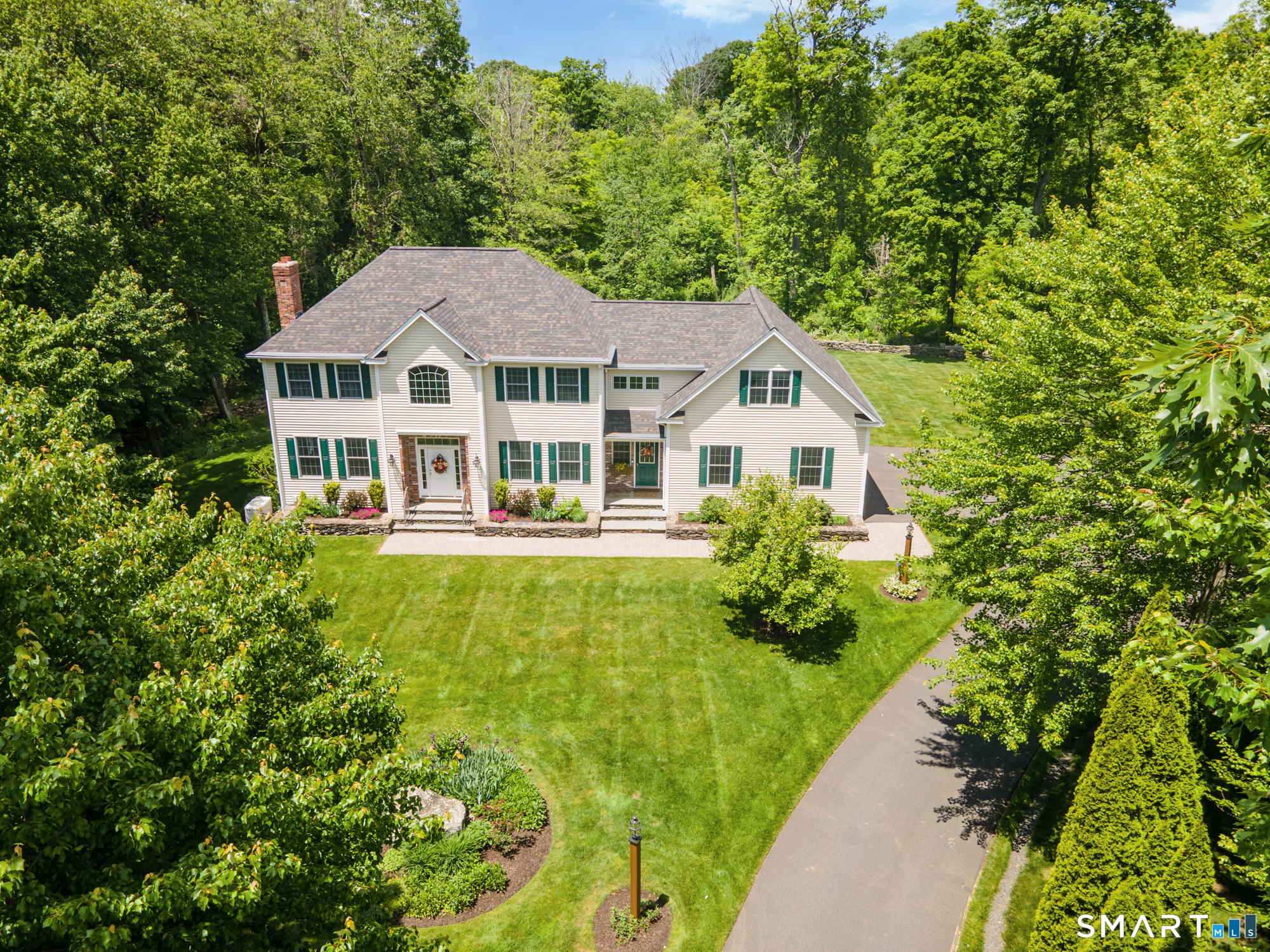 117 Chippenwood Lane Bristol CT 06010