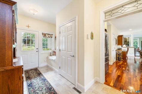 117 Chippenwood Lane Bristol CT 06010