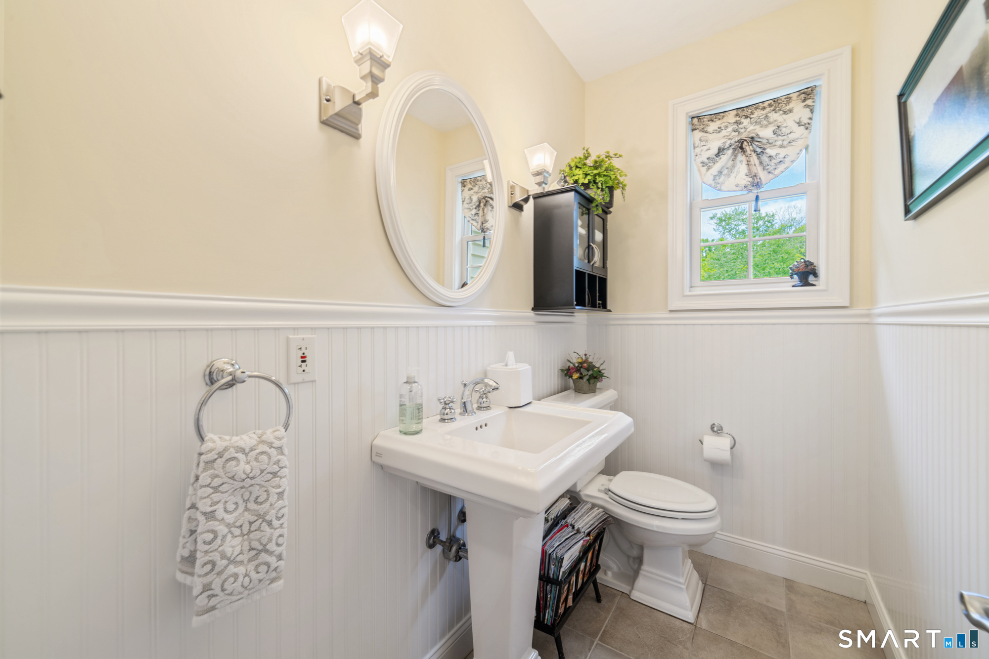 117 Chippenwood Lane Bristol CT 06010