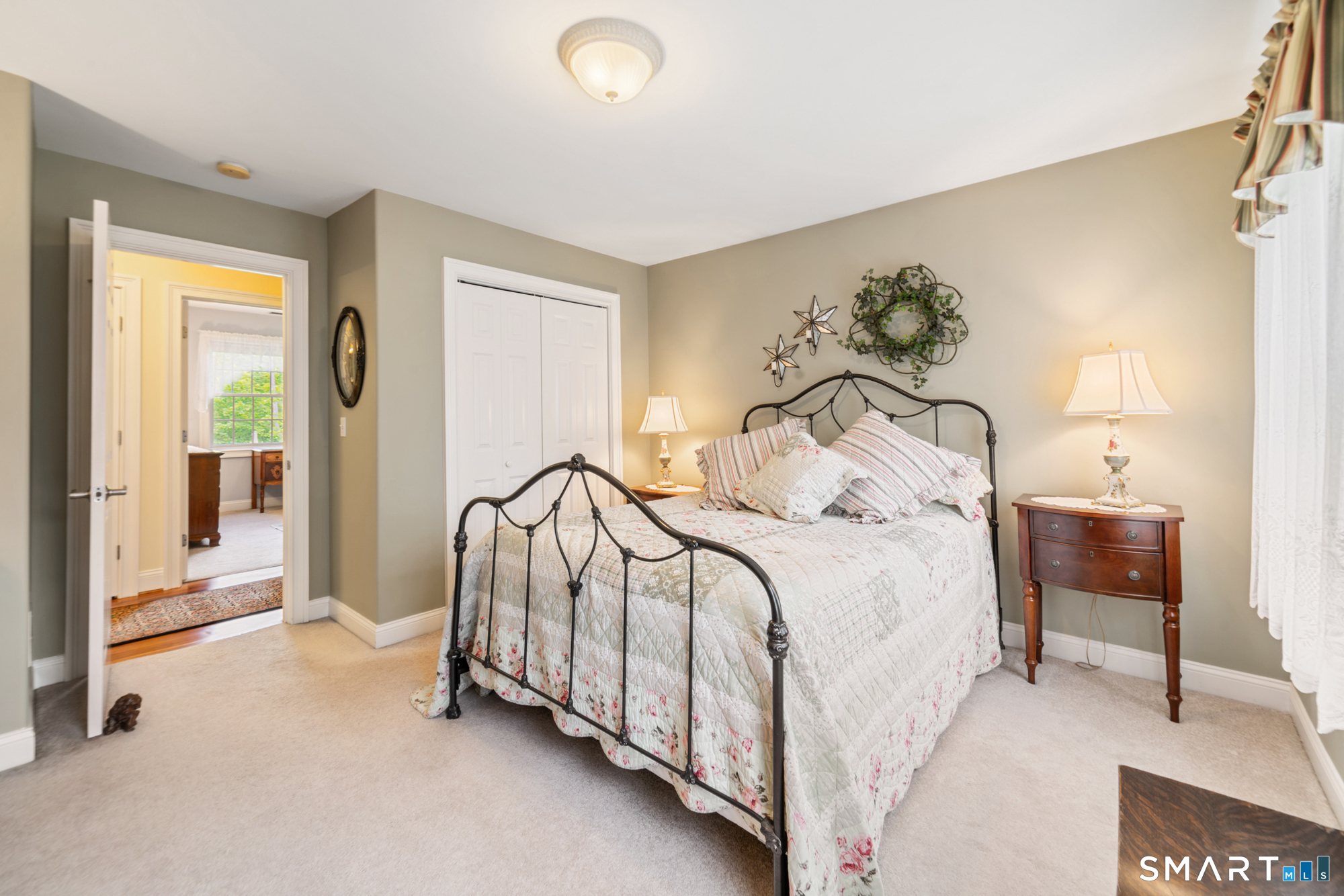 117 Chippenwood Lane Bristol CT 06010