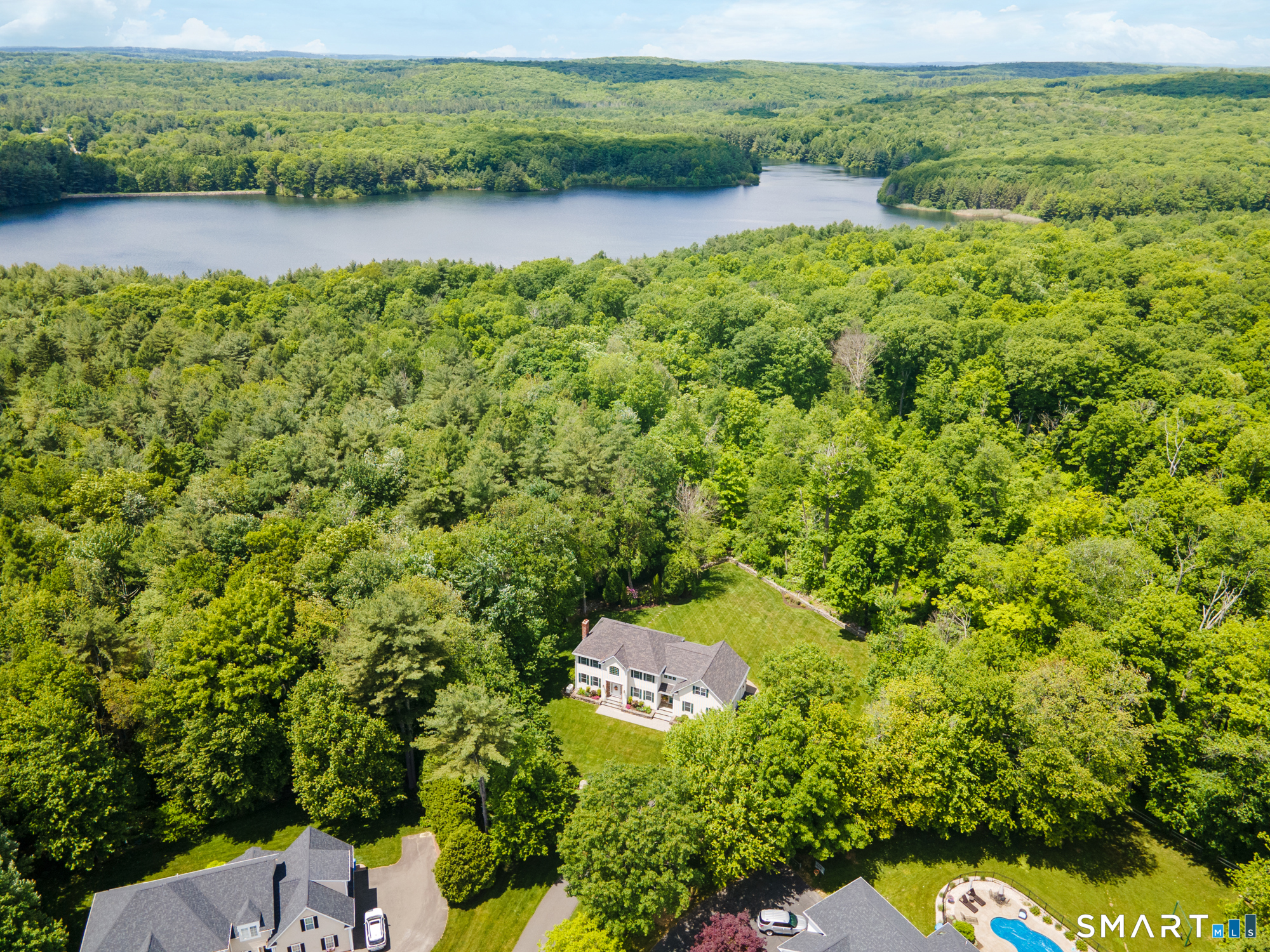 117 Chippenwood Lane Bristol CT 06010