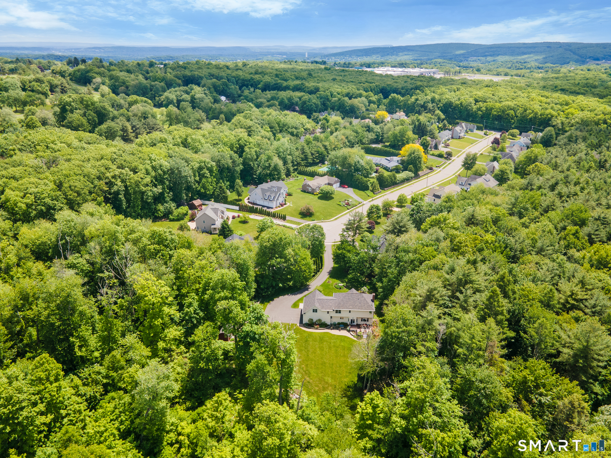 117 Chippenwood Lane Bristol CT 06010