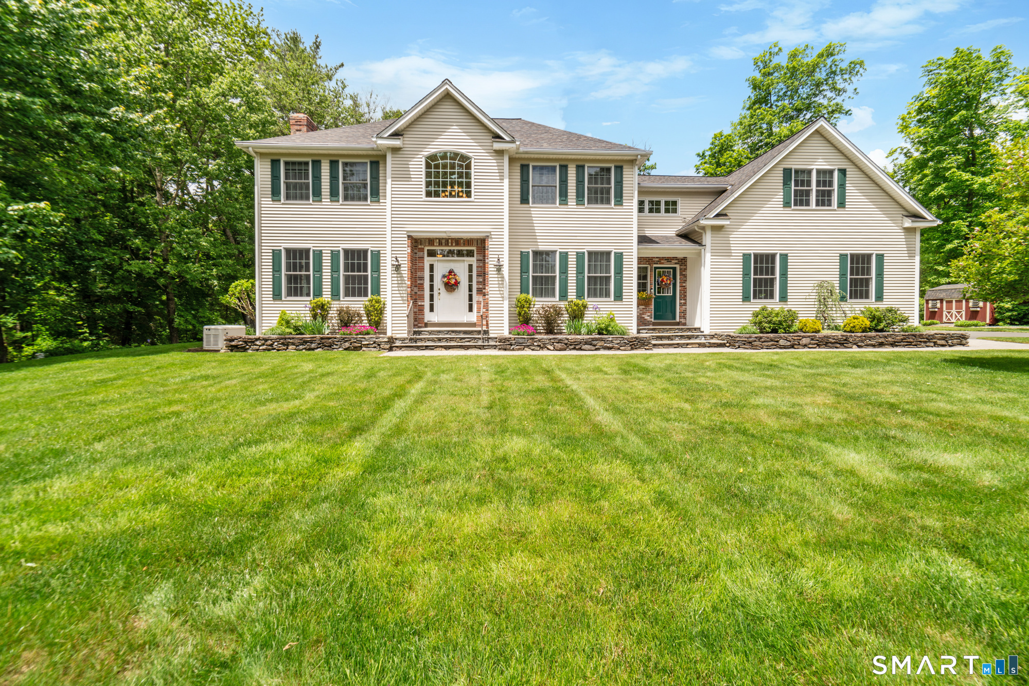117 Chippenwood Lane Bristol CT 06010