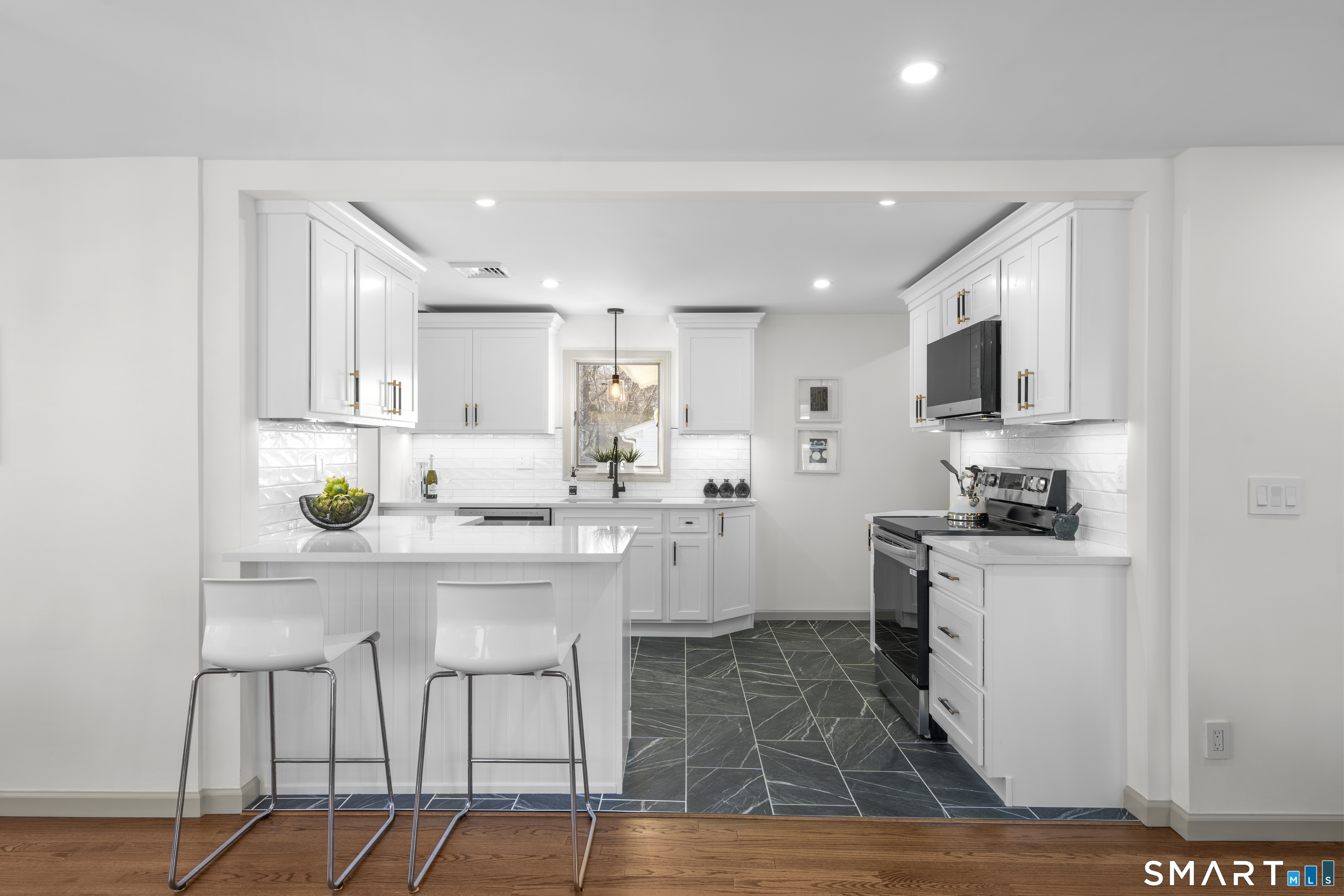 143 Sawyer Road Fairfield CT 06824