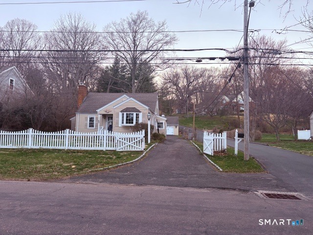 329 Bronson Road Fairfield CT 06890