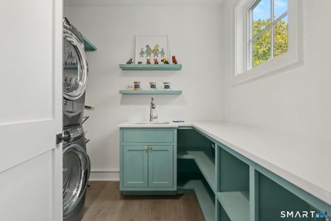 42 Puritan Road Fairfield CT 06824