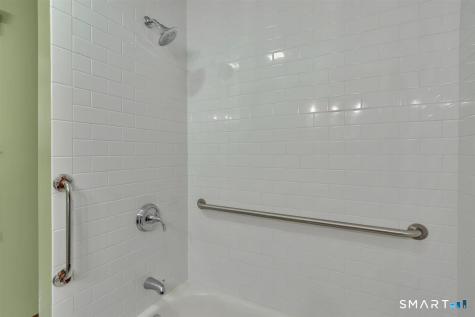 84 Fairlawn Avenue Waterbury CT 06705
