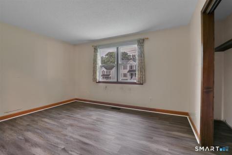 84 Fairlawn Avenue Waterbury CT 06705