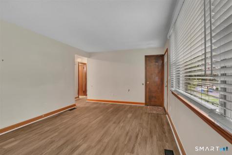 84 Fairlawn Avenue Waterbury CT 06705